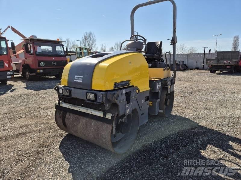 Dynapac CC1200 Cilindri compactori dubli