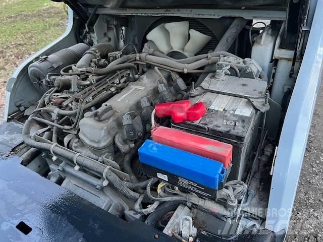 Nissan PF 50 Strivuitoare-altele