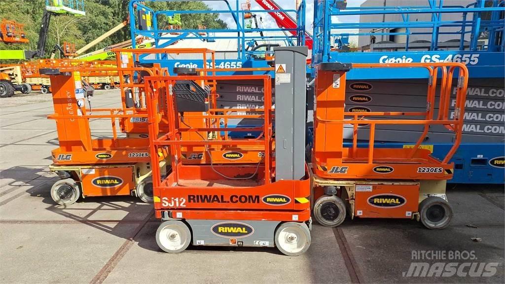 SkyJack SJ12 Alte ascensoare si platforme