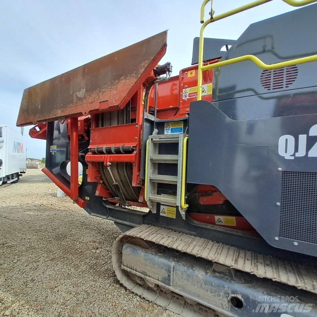 Sandvik QJ241 Concasoare mobile