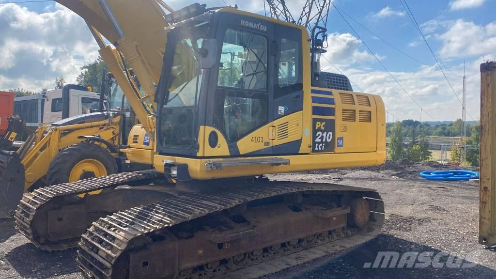Komatsu PC210 LCi‑10 Excavatoare pe șenile
