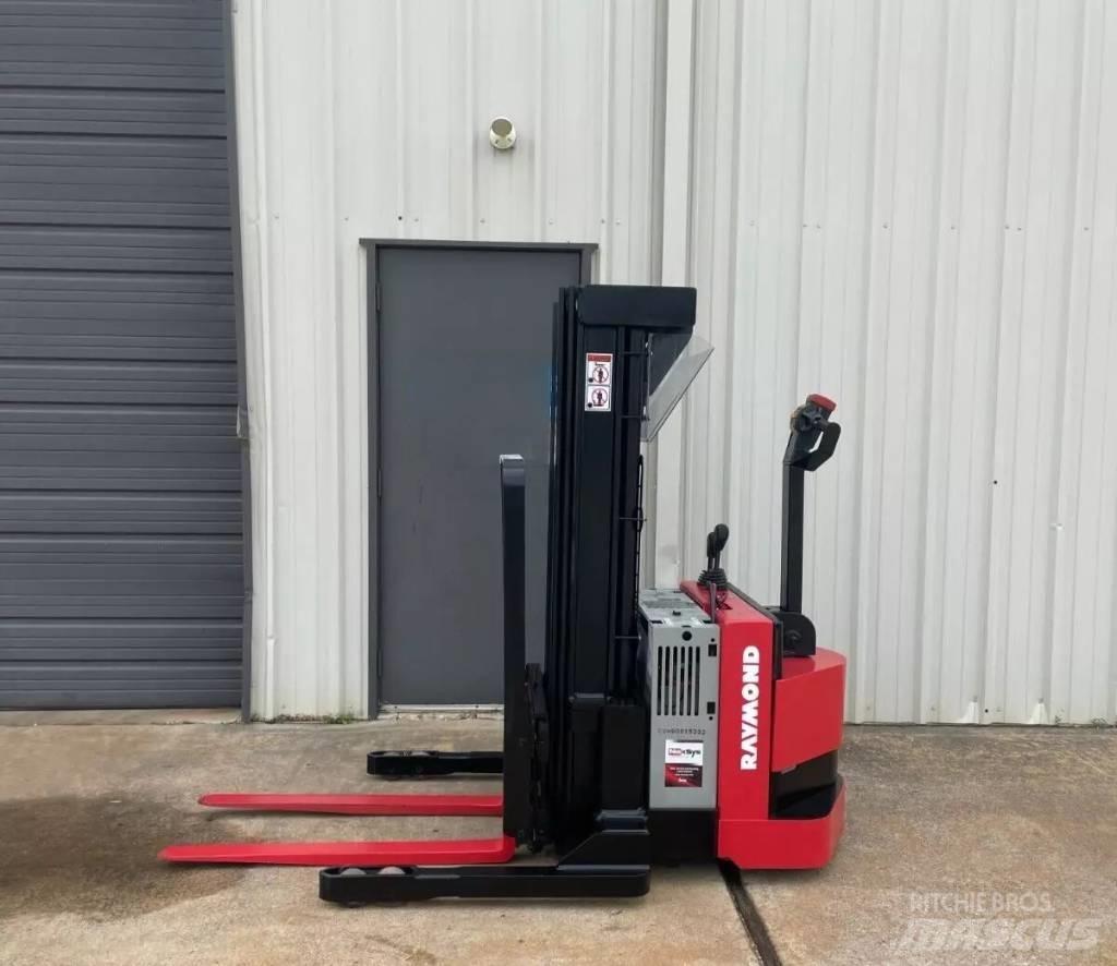 Raymond RSS40 Transpaleti autopropulsanti