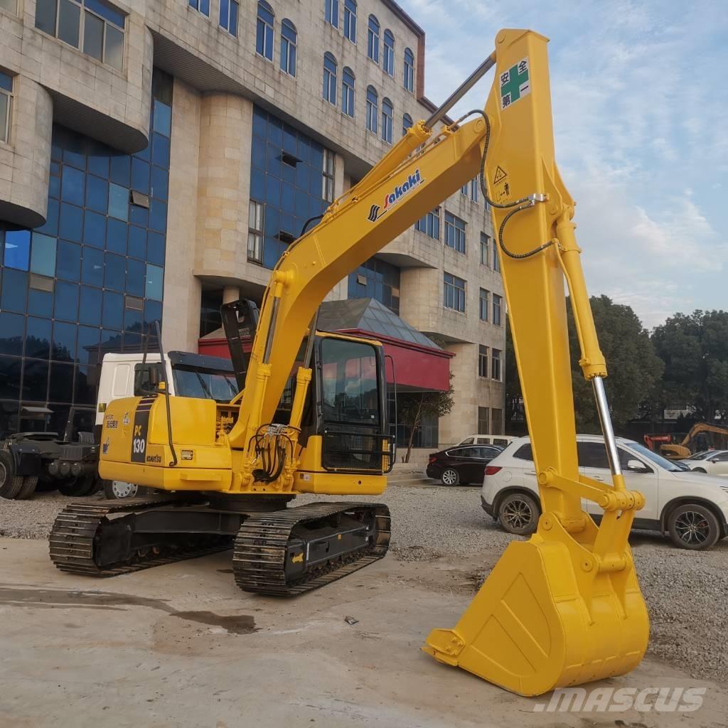 Komatsu PC 130 Excavatoare pe șenile
