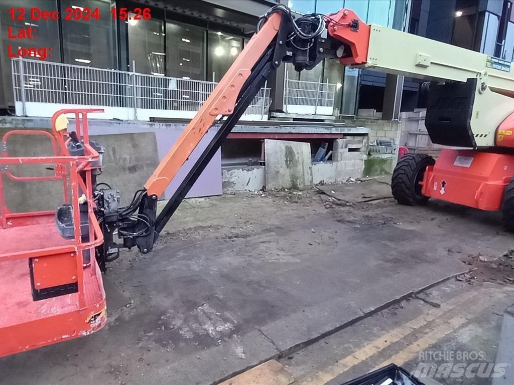 JLG 1250 AJP Nacele cu brat articulat