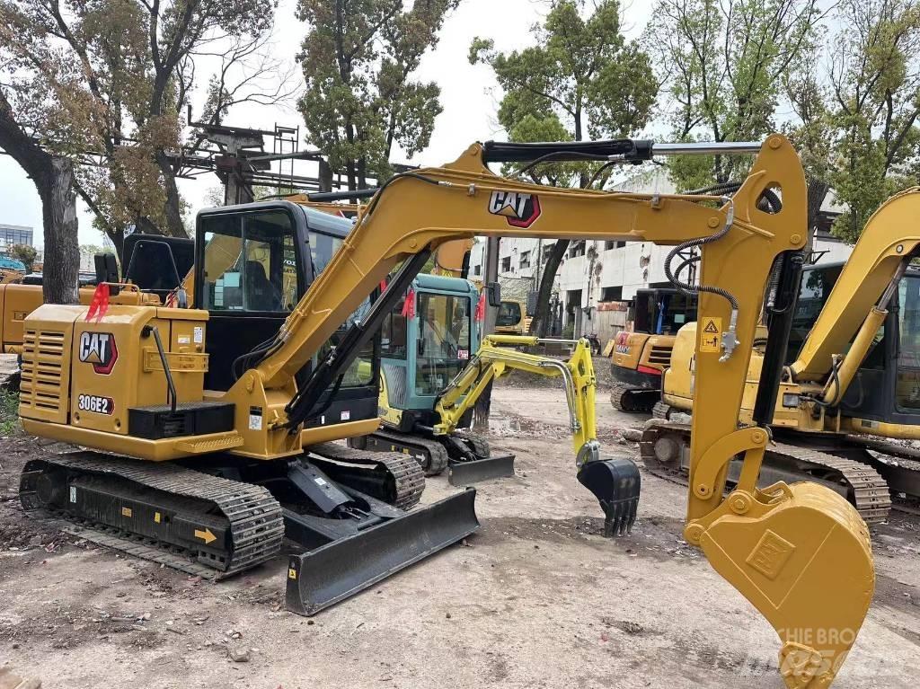 CAT 306E Excavatoare pe șenile
