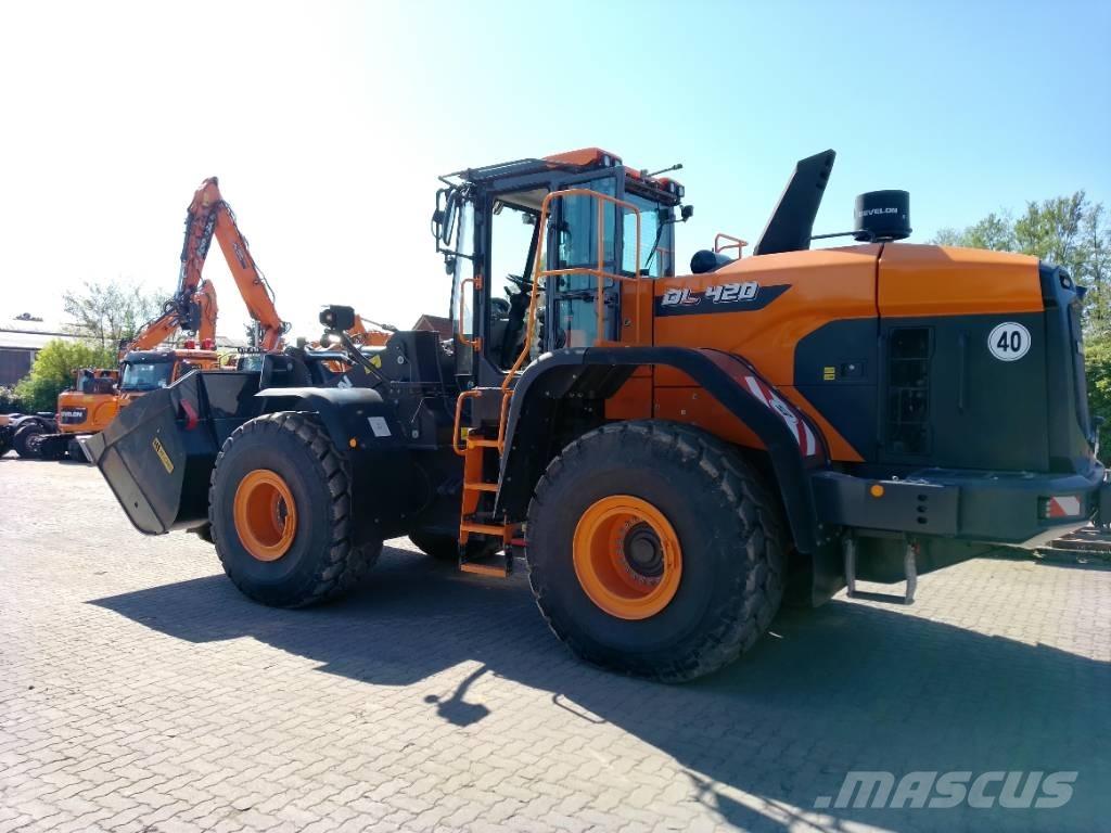 Doosan DL 420-7 Incarcator pe pneuri