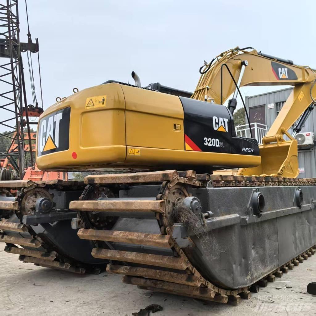 CAT 320 D Excavator amfibiu