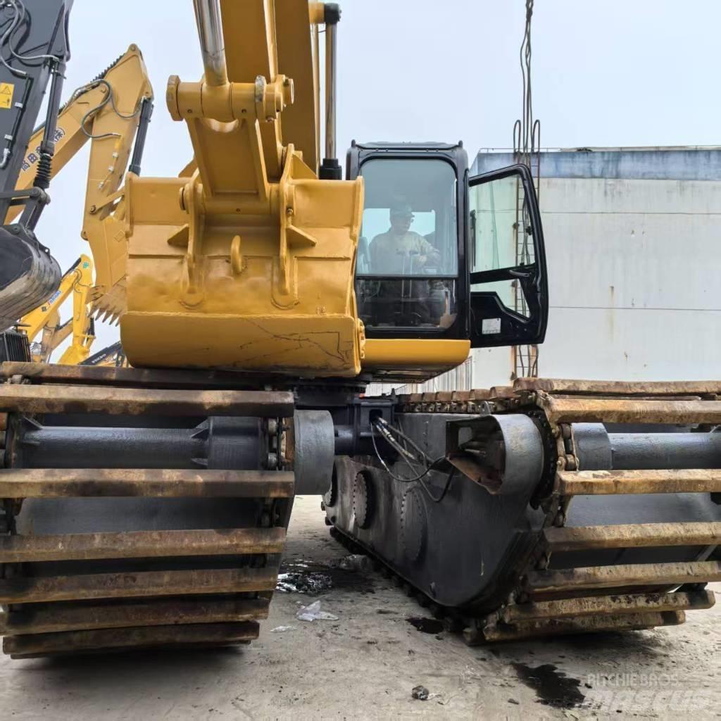 CAT 320 D Excavator amfibiu