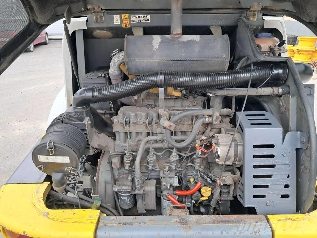 Kramer-allrad 480 Incarcator pe pneuri