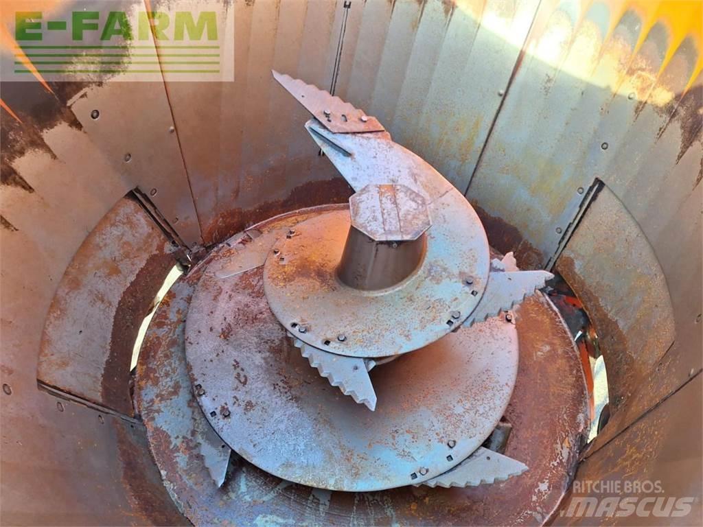 Kuhn Euromix 1040 Utilaje si accesorii folosite la cresterea animalelor