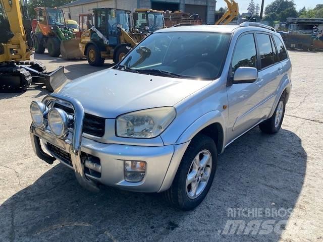 Toyota RAV-4 Masini