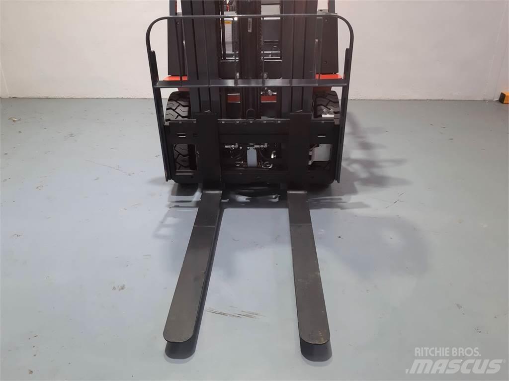 Heli CPCD25 XC26H Stivuitor diesel