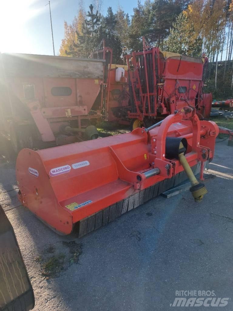 Maschio Tornado 280 Cositoare