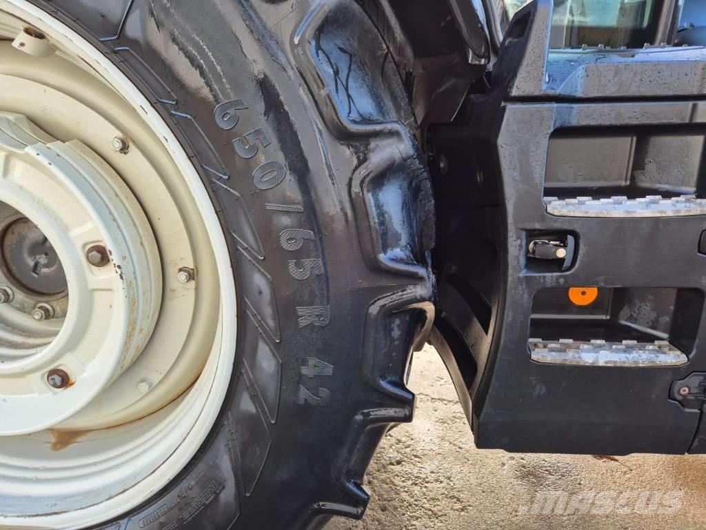Valtra T 254 Tractoare