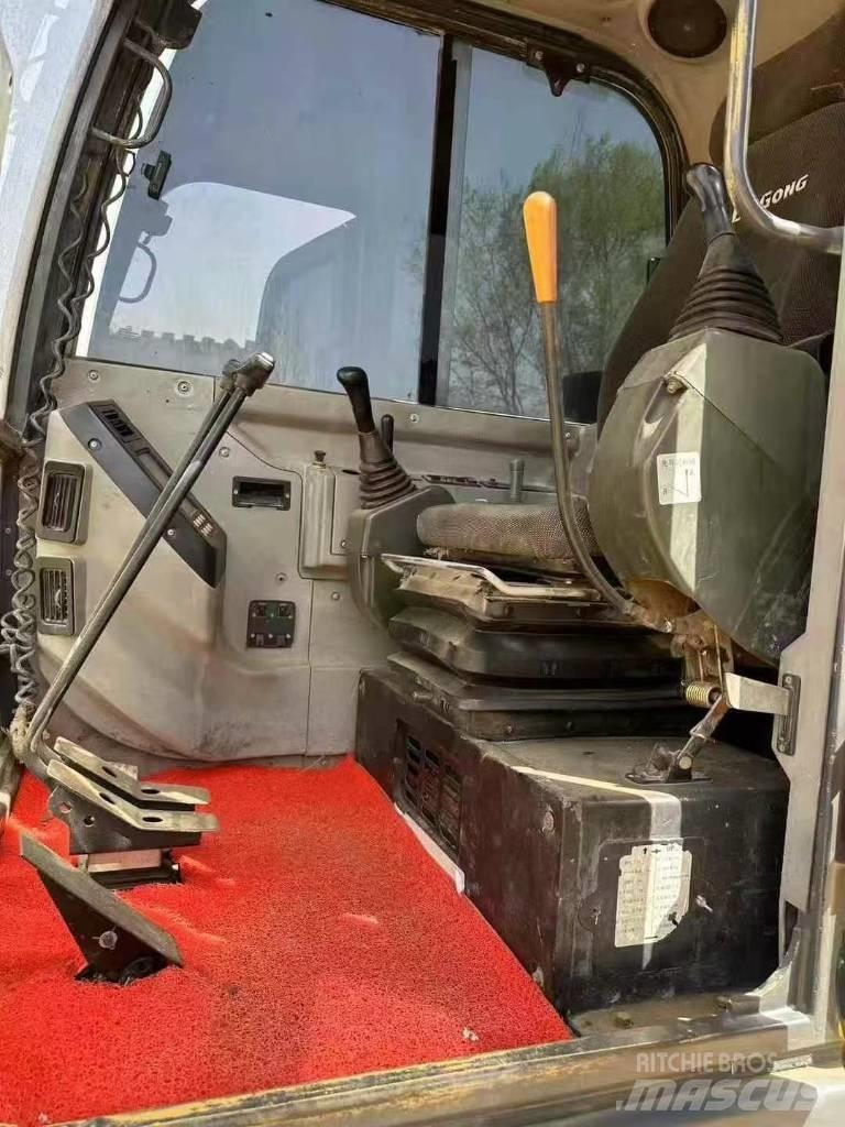 LiuGong 906E Excavatoare pe șenile
