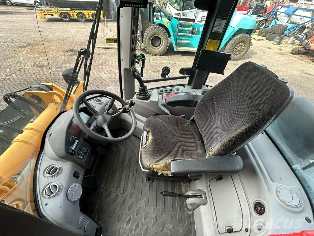 Volvo L45G Incarcator pe pneuri