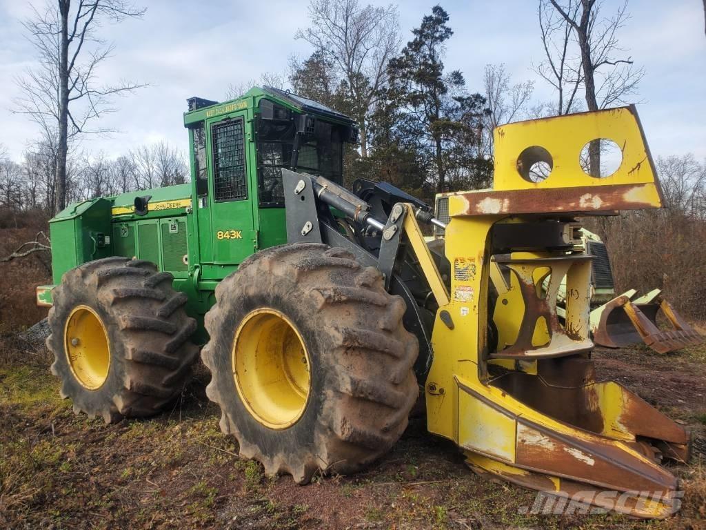 John Deere 843 K Utilaje forestier de taiat