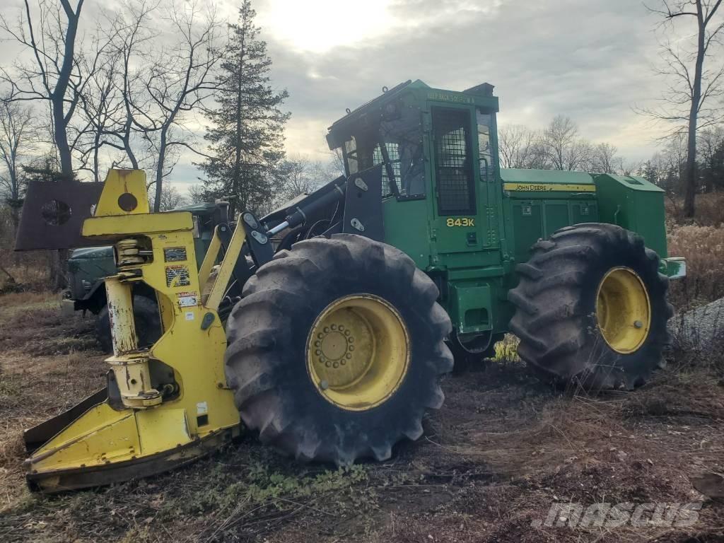 John Deere 843 K Utilaje forestier de taiat