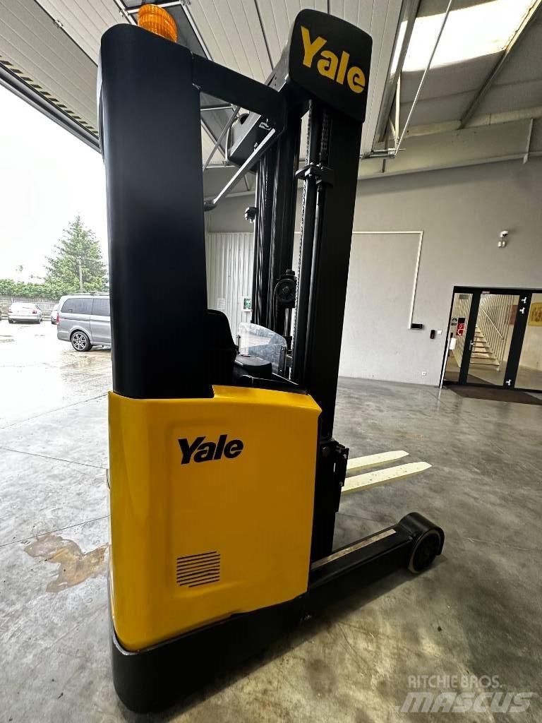 Yale MR16 Stivuitor cu catarg retractabil
