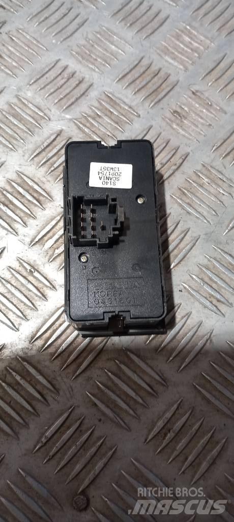 Scania R 440.    2091754 Cabine si interior
