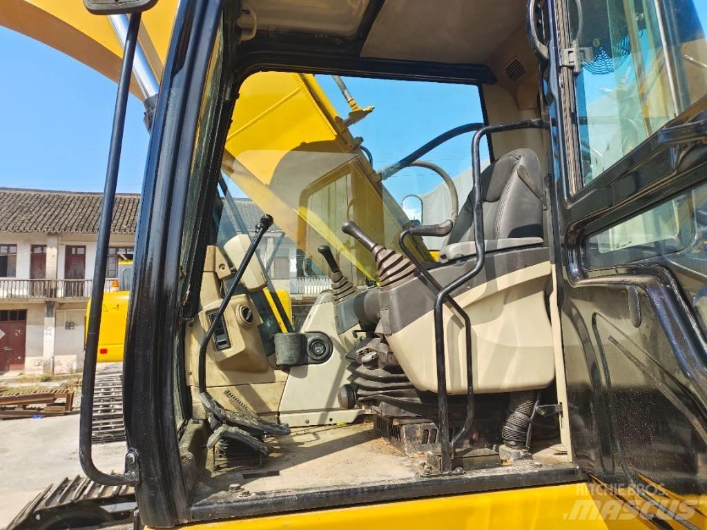 CAT 320 C L Excavatoare pe șenile
