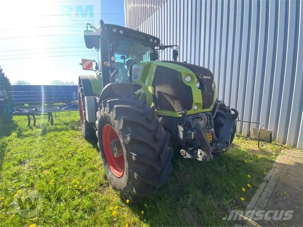 CLAAS axion 850 Tractoare