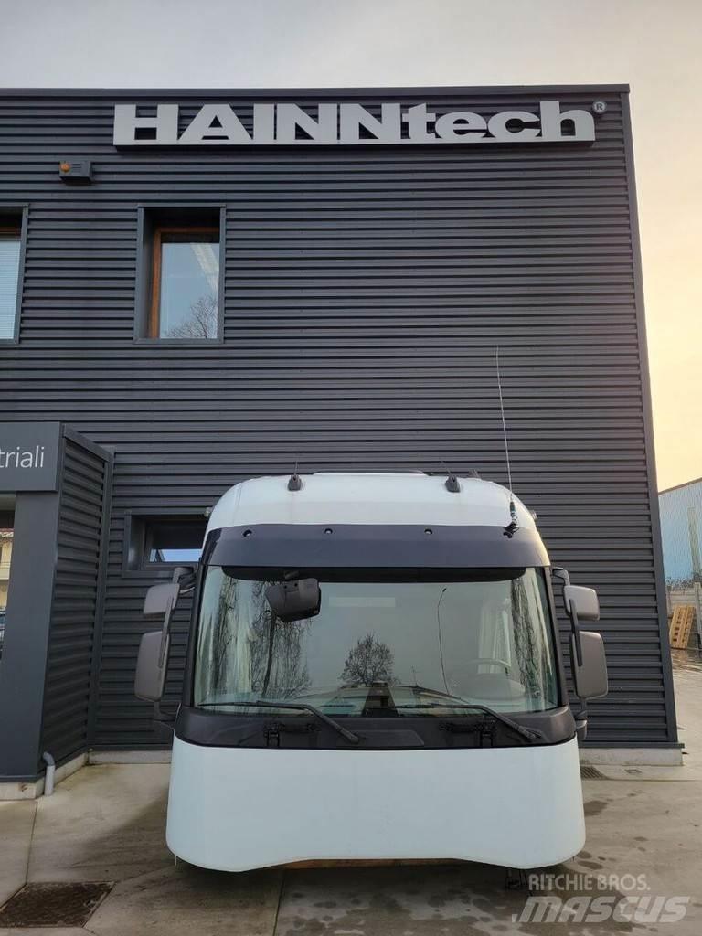 Renault T model Cabine si interior