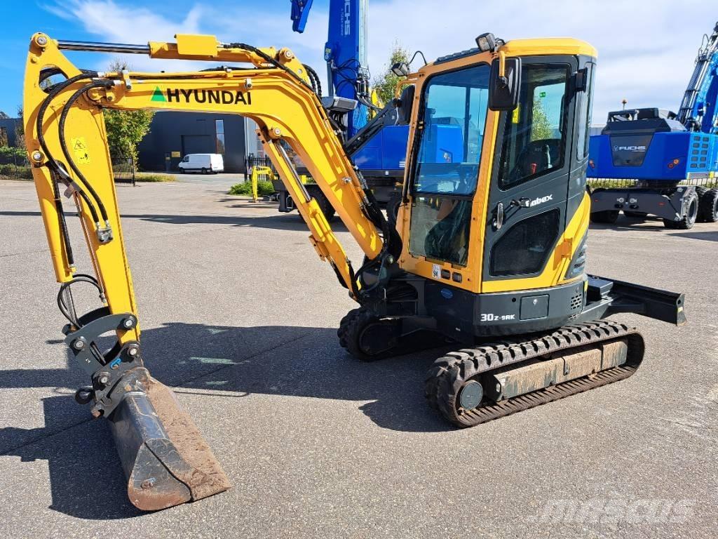 Hyundai R30 Z-9AK Mini excavatoare < 7t