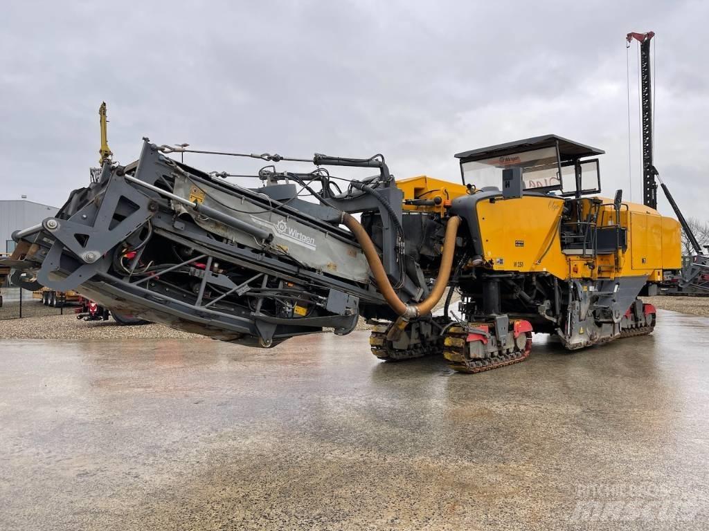 Wirtgen W250 Utilaje asfalt cu freze reci