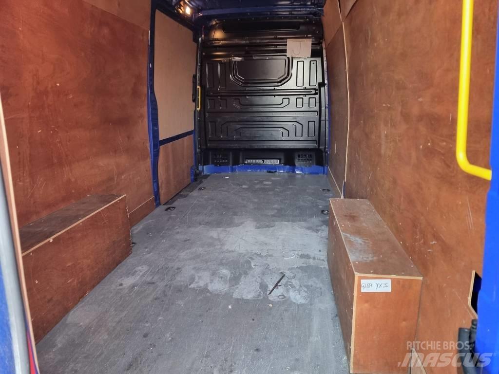 Volkswagen Crafter Autoutilitara transoprt marfuri