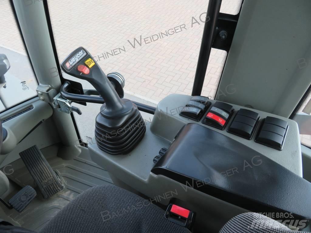 Atlas AR 420 Incarcator pe pneuri