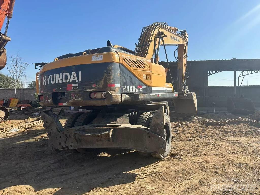 Hyundai R210W-9 Excavatoare cu roti
