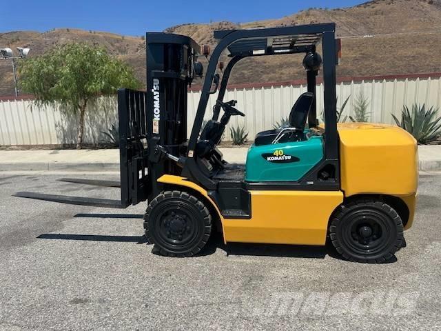 Komatsu FD 40 ZT Strivuitoare-altele