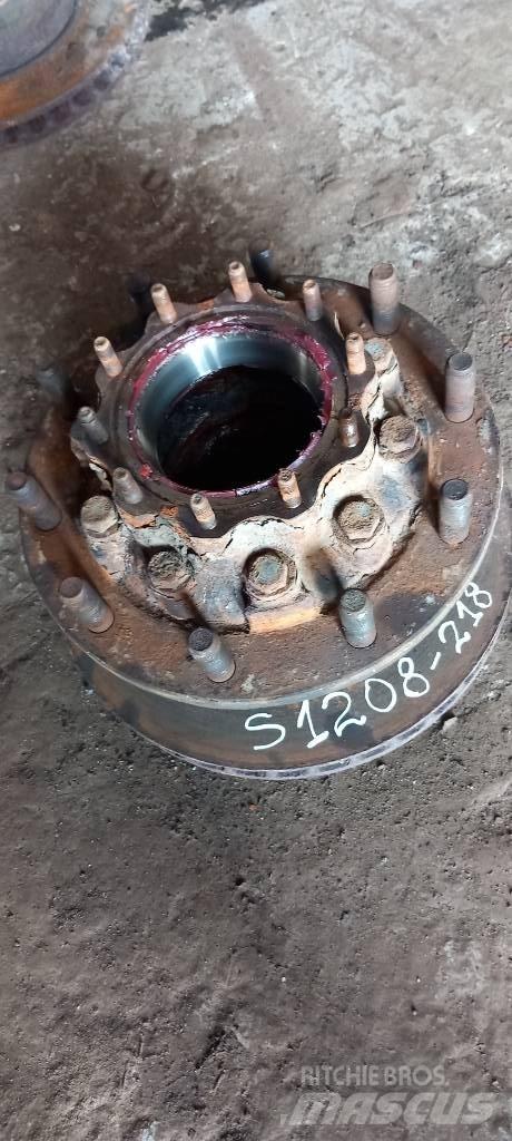 Scania 94 D.   1382884 Axe