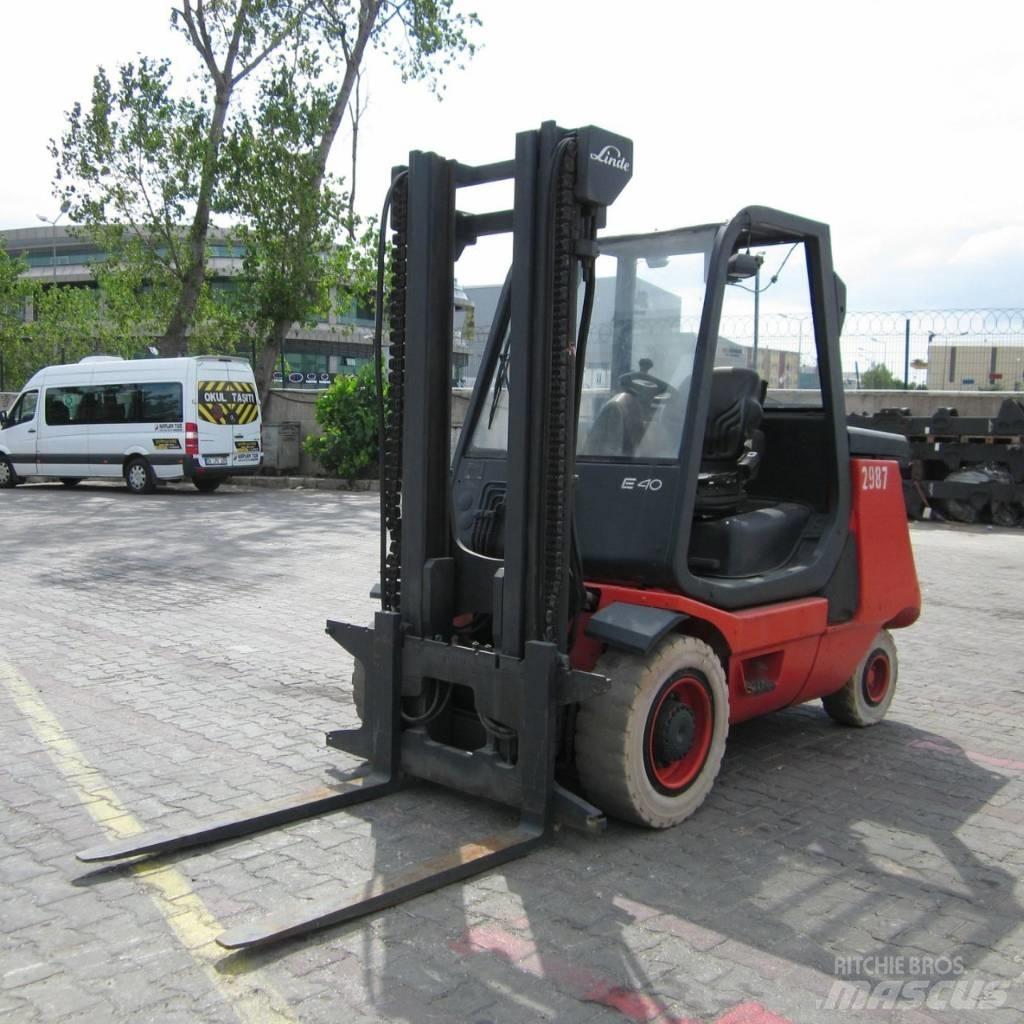 Linde E40P Stivuitor electric