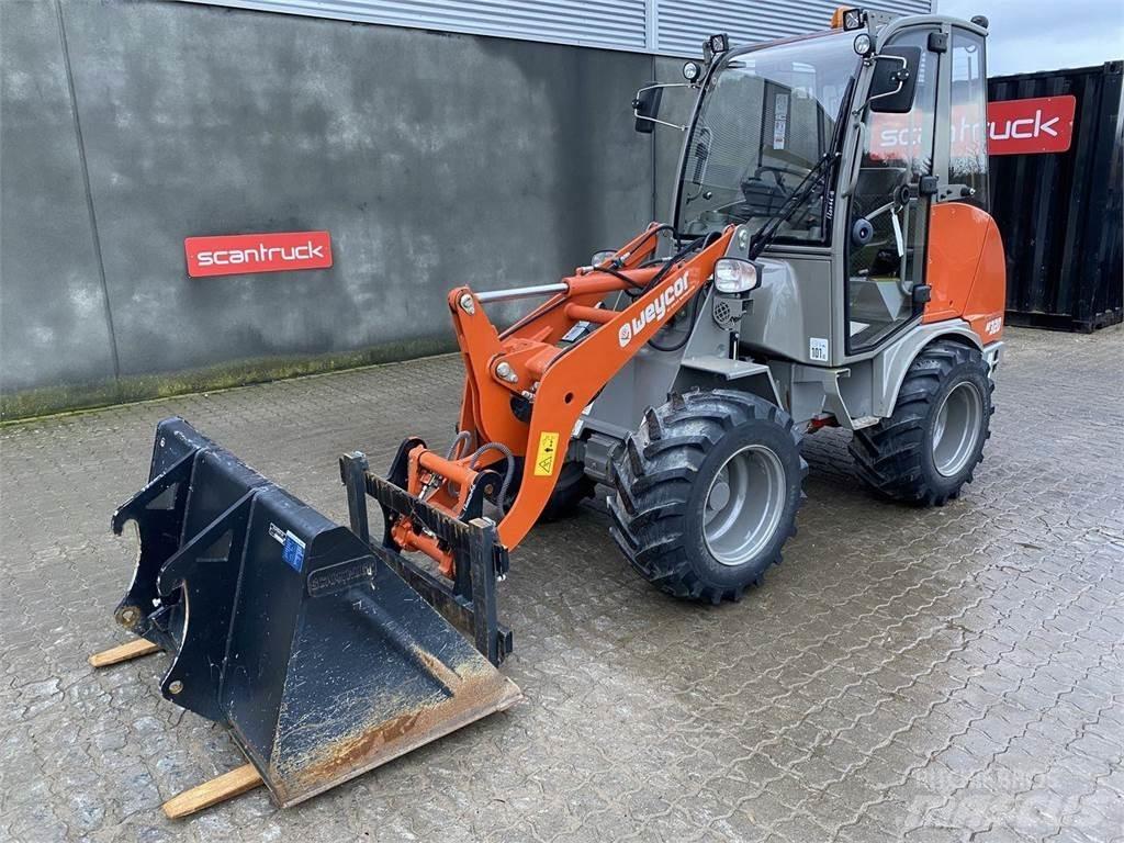 Weycor AR320 Cab Incarcatoare multifunctionale