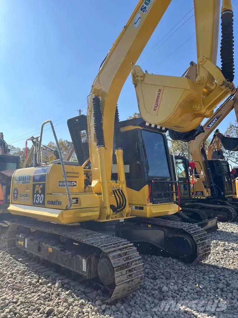 Komatsu PC 130 Excavatoare pe șenile
