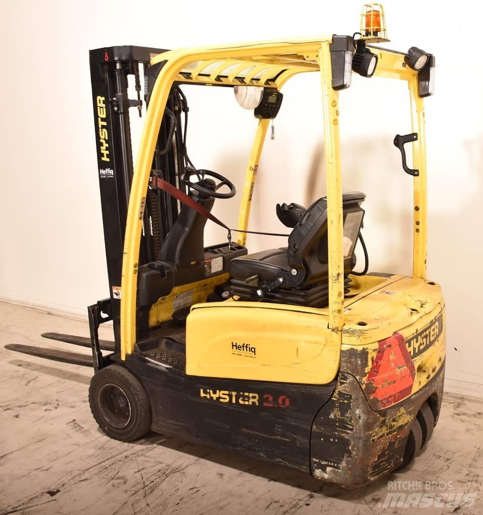 Hyster J2.0XNT Stivuitor electric