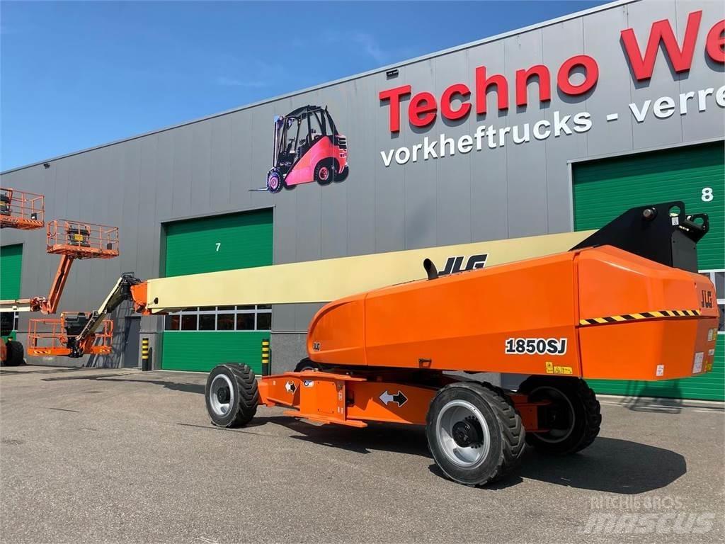 JLG 1850SJ Nacele cu brat telescopic