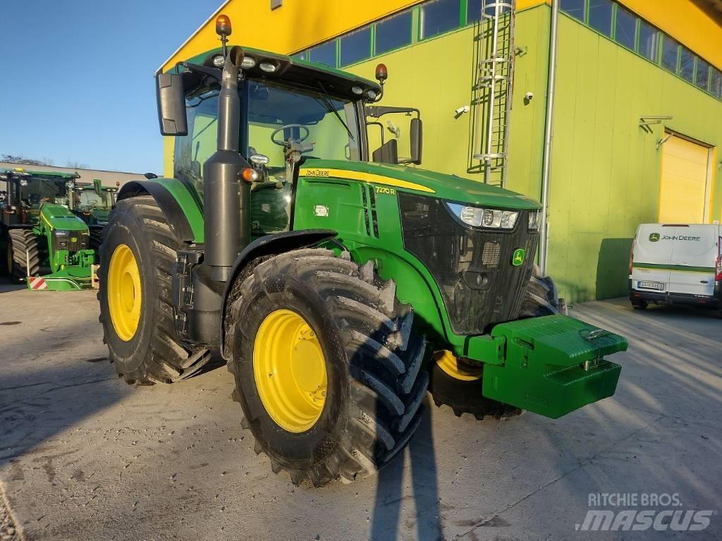 John Deere 7270 R Tractoare