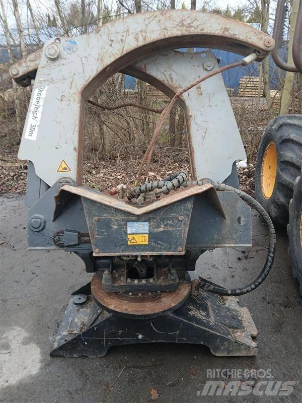 Komatsu 845 Transportoare