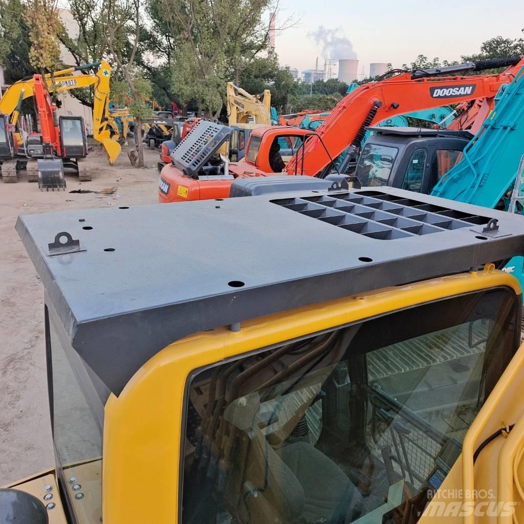 Komatsu PC 200-8 Excavatoare pe șenile
