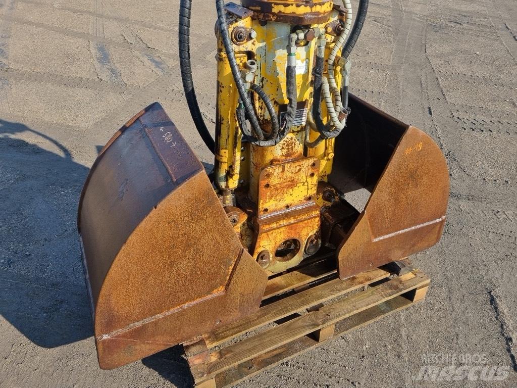 Liebherr 600 MM Cupa