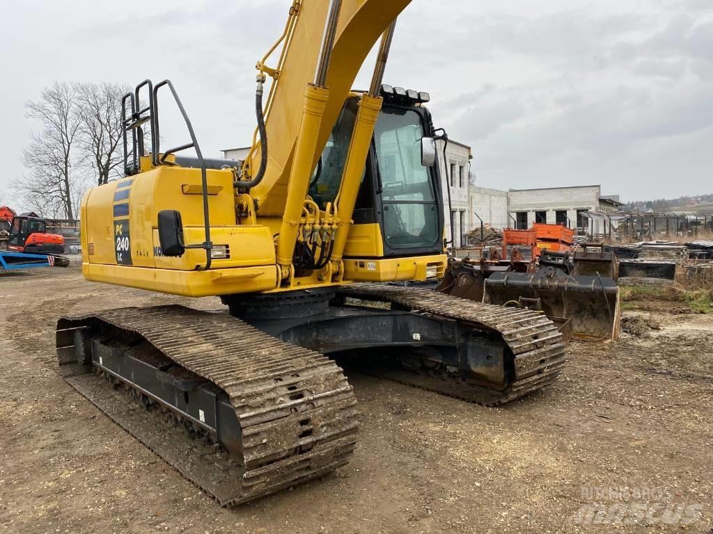 Komatsu PC240LC-10 Excavatoare cu brat lung