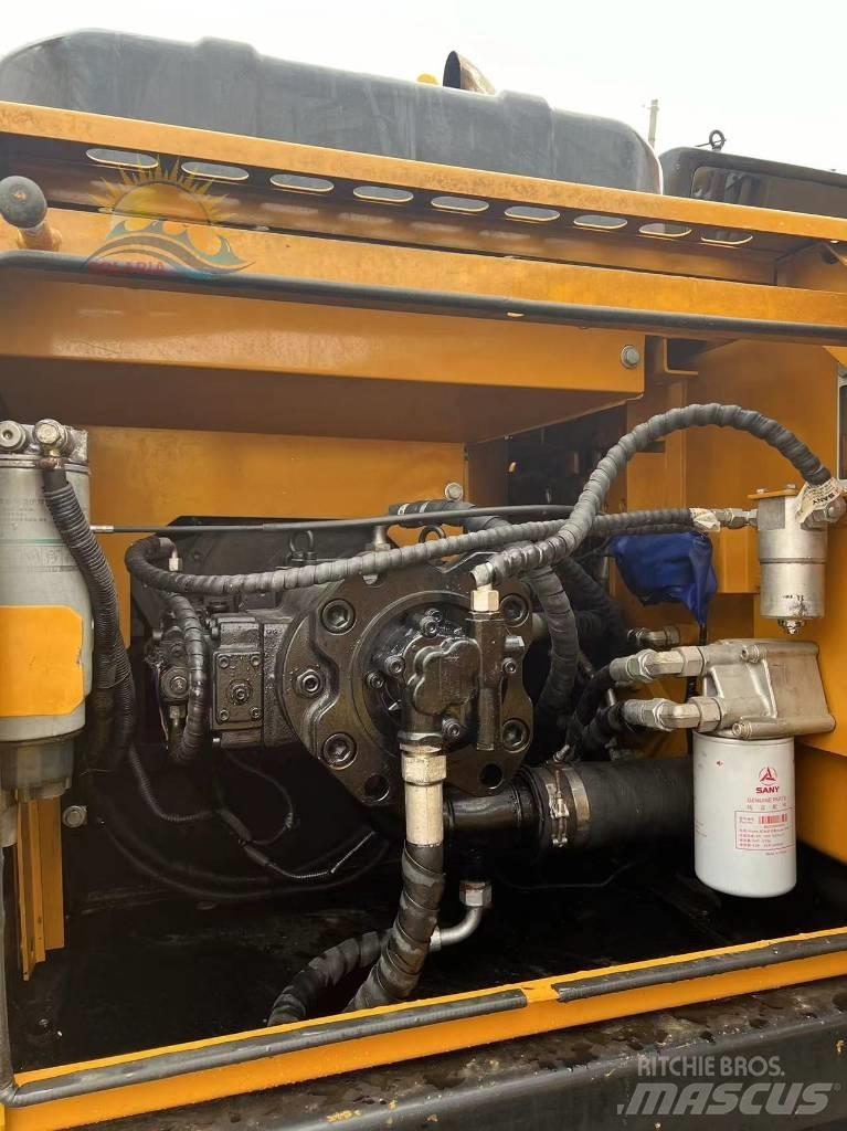 Sany SY 235H Excavatoare pe șenile
