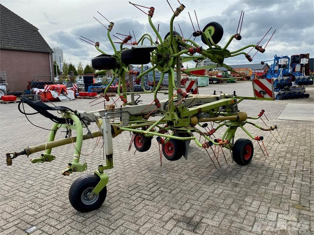 CLAAS volto 1050T Greble