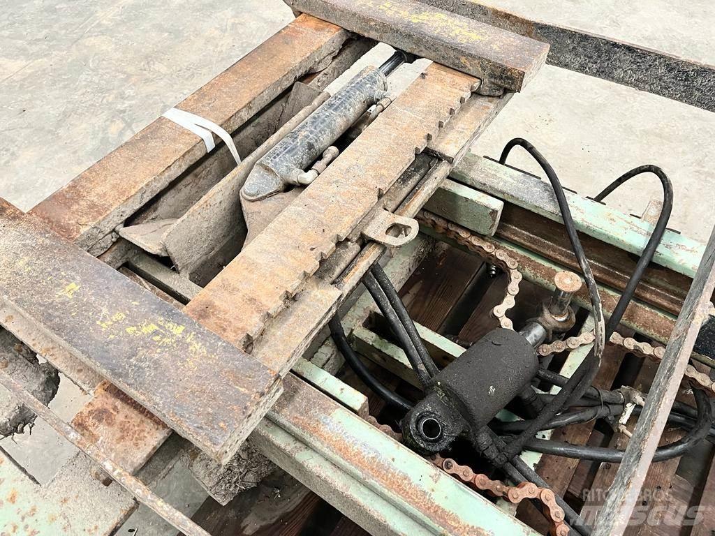 Faber hefmast Alte masini si accesorii pentru încarcat si sapaturi