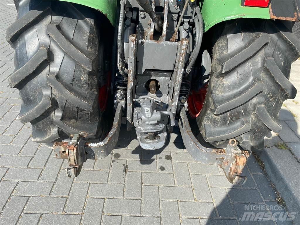 Fendt 208Va Tractoare