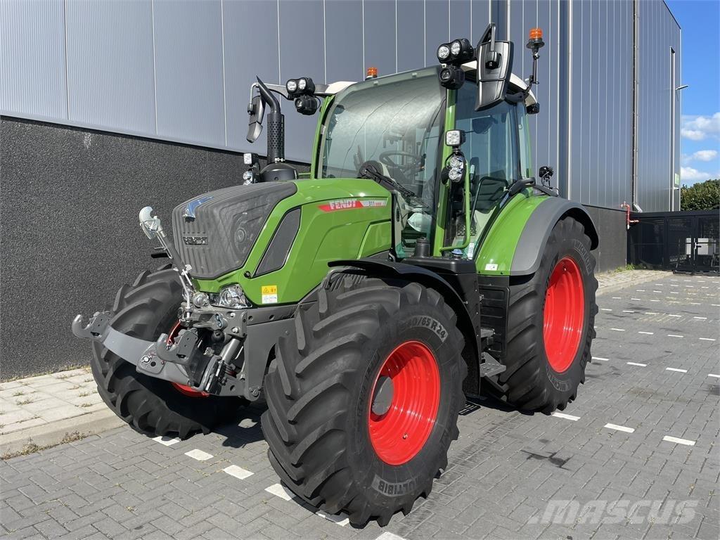Fendt 311 Profi Tractoare