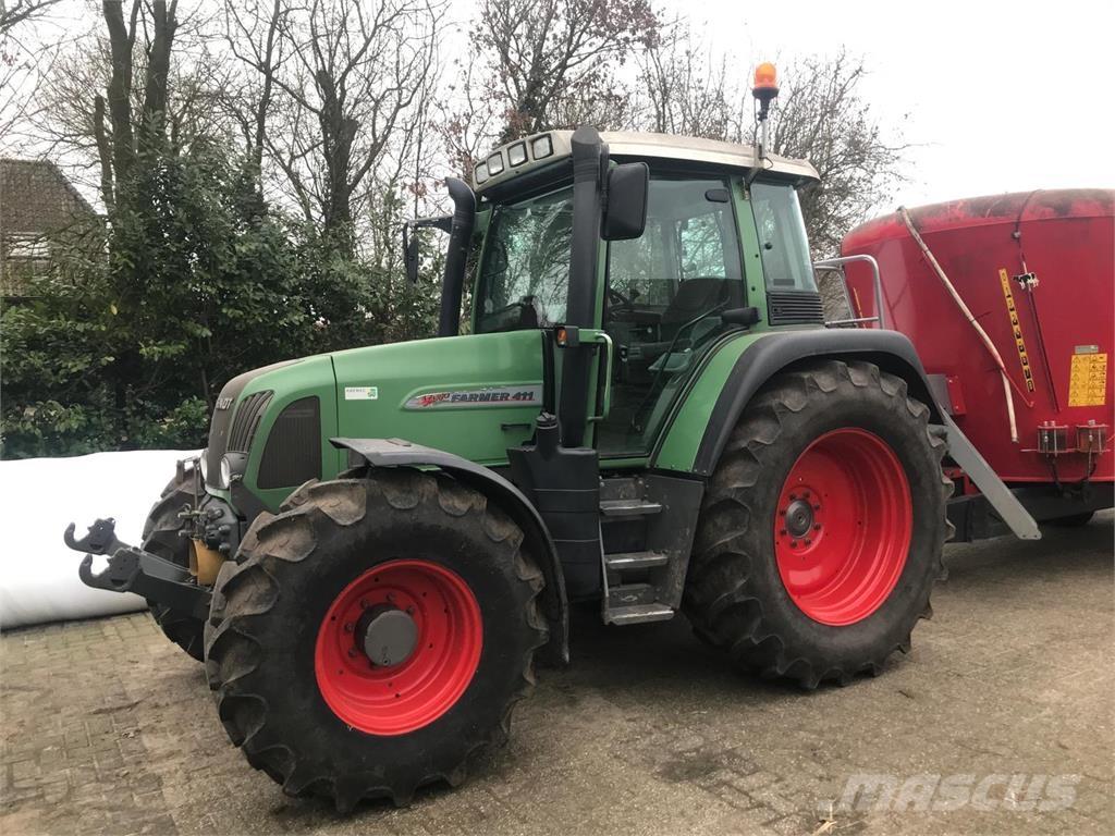 Fendt 411 Com2 Tractoare